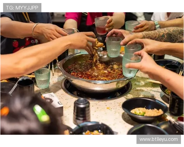 1916娱乐中的美食与饮品，满足你的味蕾